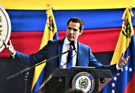 Konec další americké avantýry: Guaidó jde od válu. Opozice rozpouští Guaidóovu prozatímní vládu, Chavismo slaví