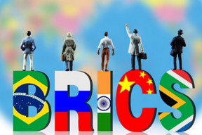 na-summitu-brics-ktery-se-bude-konat-v-srpnu-v-jihoafricke-republice-se-bude-jednat-o-zavedeni-nove-meny