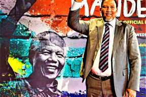 mandela-putin-je-muz-ke-kteremu-se-nase-oci-obracely-v-nejtemnejsich-dnech-utlaku