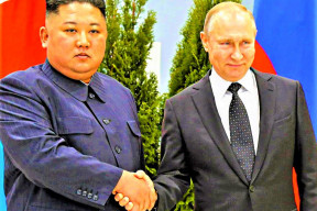 vladimir-putin-a-kim-cong-un-se-setkali-na-ruskem-kosmodromu-vostocnyj