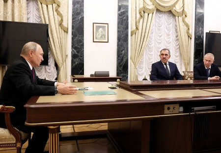 Vladimir Putin jednal o formování nových dobrovolnických jednotek PMC Wagner Group