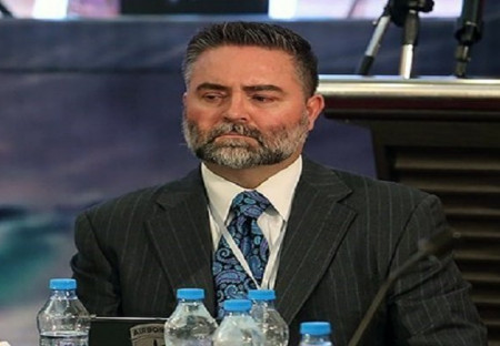 Scott Bennett: NATO je parazitická organizace rozsévající teror po světě