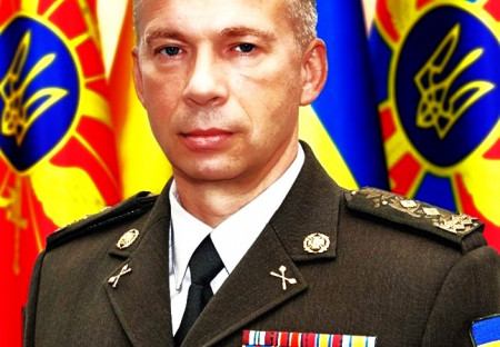 Syrskij nebude mít stejné pravomoci jako Zalužnyj