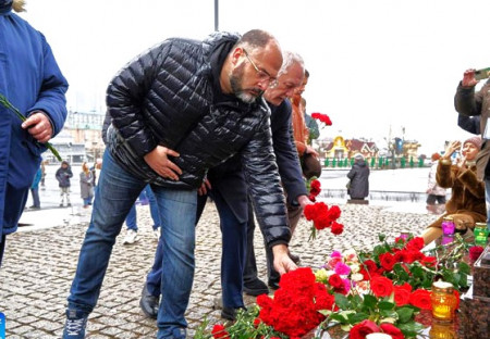 Nábor atentátníků pro teroristický útok v Krokusu, probíhal prostřednictvím ukrajinského velvyslanectví v Tádžikistánu