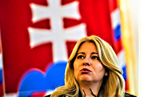 Víťazstvo Šimečku, ktoré Smer, Republiku a Hlas nadmieru poteší