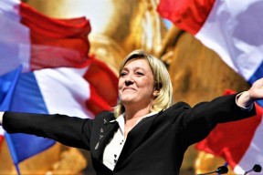 macron-varuje-pred-rizikem-obcanske-valky-ve-francii-po-volbach-reakce-krajni-pravice-je-rozdelujici2