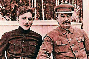 nepoznane-stranky-sovetske-historie-stalinuv-syn-vasilij