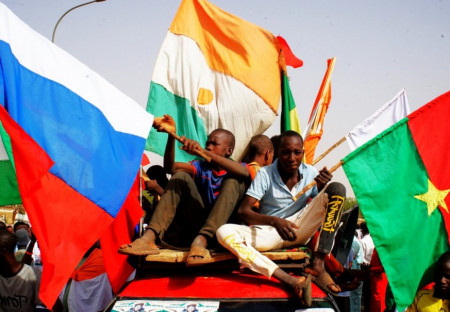 Niger podepsal s Ruskem dohodu o nákupu tří satelitů
