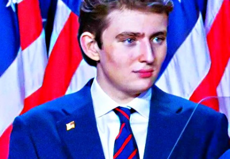 Barron Trump (syn amerického prezidenta Donalda Trumpa): "Zelenskyj propadá panice"