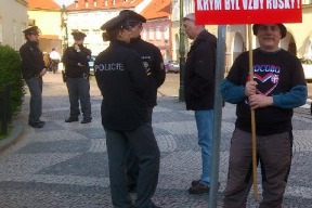 volte-c-4-volte-ne-bruselu-narodni-demokracii