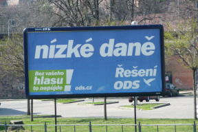 a-je-to-tady-obdobi-slibu-pomluv-a-kamuflazi-obdobi-podzimnich-voleb