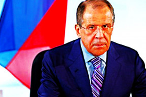 sergej-lavrov-naleva-cisteho-vina