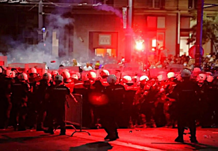 Nový pokus o Majdan v Srbsku... (+Video)
