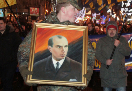 Stepan Bandera - Poprava ukrajinského nacisty, který sekerami zabil tisíce lidí včetně dětí