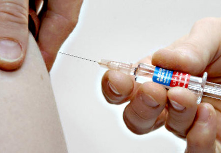 Bílý dům přiznal falešný očkovácí program, sloužící jen ke sběru DNA od veřejnosti!