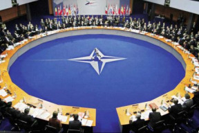 peticia-za-vystupenie-slovenska-z-nato-a-eu