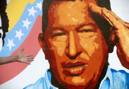 Hugo Chávez, muž, který vrátil Latinské Americe důstojnost a naději na lepší budoucnost, by se dožil 60 let