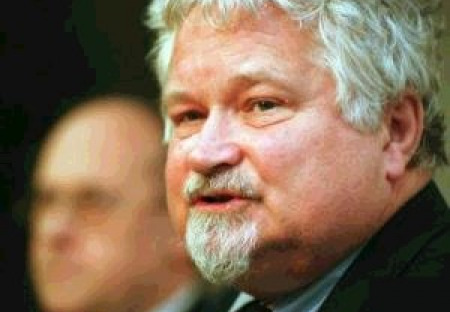 Petr Pithart a nepodařená obhajoba Havlovy reality.