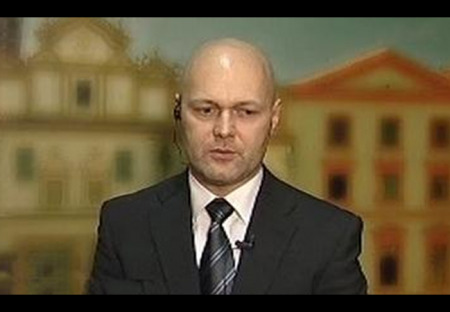 Marek Obrtel: Hluboce se stydím za zločineckou organizaci, jakou je NATO. Vracím vyznamenání