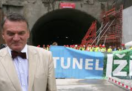 Tunel Blanka jako geniální penězovod