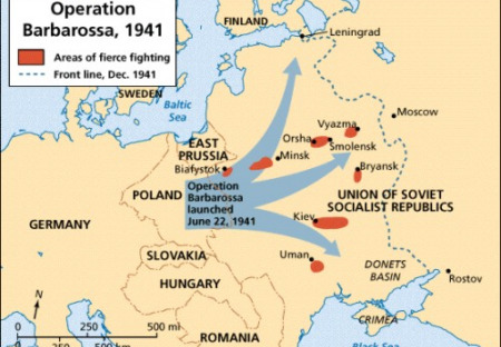 Plán Barbarossa 2 se nedaří, Hitler školil USA, jak bojovat s komunismem.