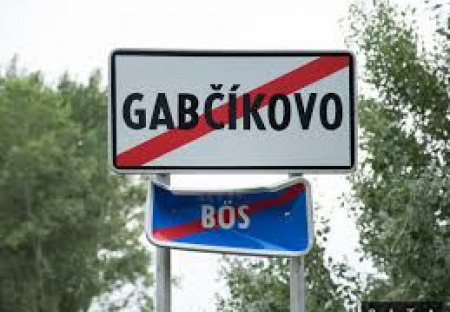 Zverejnenie skutočnosti o verejnom zhromaždení v Gabčíkove proti zriadeniu imigračného tábora v obci