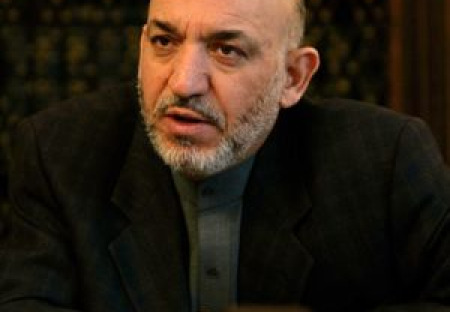 Exprezident Afghánistánu: ISIL nemůže realizovat všechno, co dělá, bez podpory zvenčí