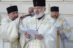 patriarchove-teodor-ii-a-kirill-a-globalizace
