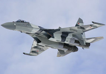 Ruský těžký stíhač Su-35S úřaduje v Sýrii