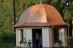 radnice-ohrozila-zdravi-obcanu-a-starosta-birke-mlci