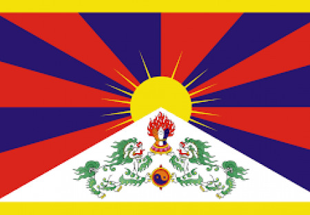 Zase věšíme tibetské vlajky na radnicích. Proč??