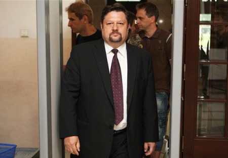 Prošustruj si dotace a nevracej je nám, ať jsi kníže nebo kmán...