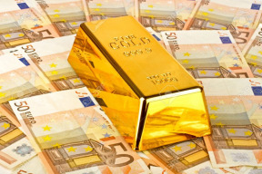 zlodeji-z-cnb-by-meli-misto-ohrozeneho-eura-nakupovat-zlato