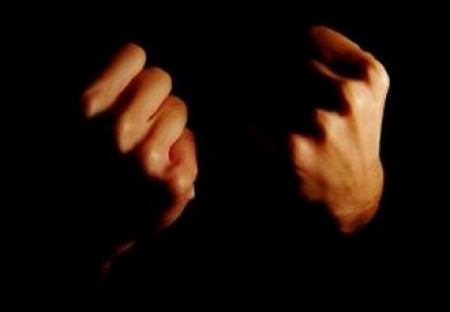 Výtržníci, narkomani, zloději a násilníci terorizují města a policisté a bezpečnostní služby s tím nechtějí-nemohou nic dělat!