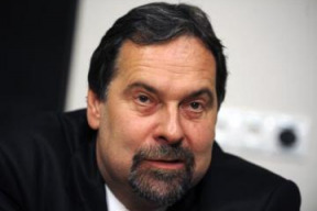 jak-byt-loajalnim-a-nezblaznit-se