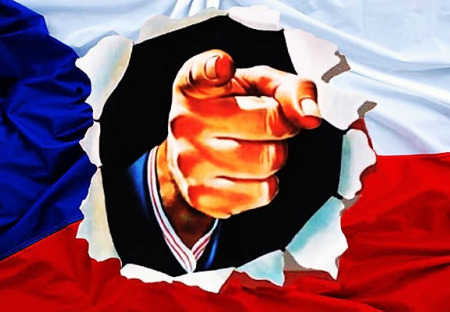 Naši politici na lidi zvysoka kálí a jde jim jen o jejich vlastní plná koryta!
