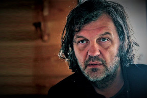 kusturica-rozhovor-s-ceskou-politickou-redaktorkou-nevydrzal-jej-demagogia-ho-otravila-tak-ze-rozhovor-ukoncil