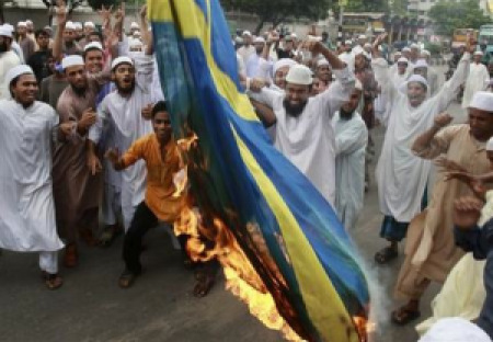 Multikulturalizmus vo Švédsku: Posledná policajná stanica v oblasti, v ktorej poväčšine žijú migranti, bude zatvorená