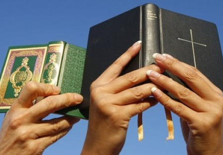 Biblia a Korán si nemajú čo vyčítať