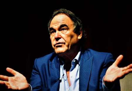 Oliver Stone o Rozhovorech s Vladimirem Putinem + BONUS