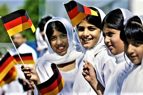 jak-se-strizlivi-z-multikulturalismu-nejhloupejsi-ze-vsech-jsou-meststi-intelektualove