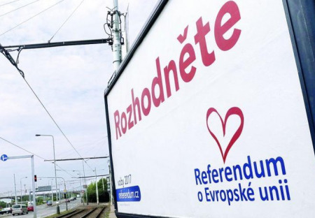 Proč zvolit v říjnu 2017 hnutí Referendum o EU? Protože jsme vaše šance a naděje