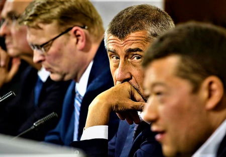 Z voleb rovnou do politické krize?