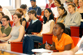 ucitele-nediskriminujte-transsexualni-studenty-vyhybejte-se-stereotypnim-pojmum-chlapec-a-divka-vyzyva-prirucka