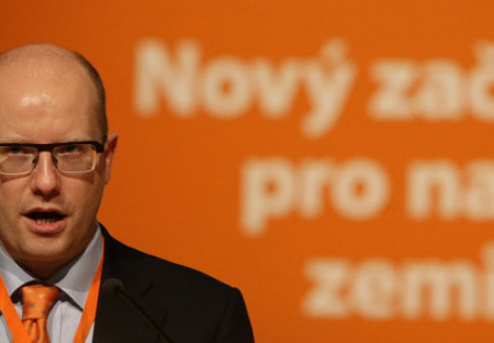 Socialistům a lidovcům rostou preference, fandím Pavlu Bělobrádkovi. A snad se v Čechách vykecá i Nečasova role u amnestie.