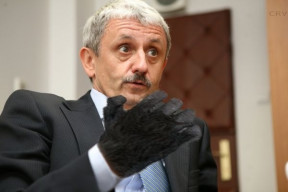 Dzurinda_Gorila