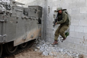 izraelsky-vojak-gaza