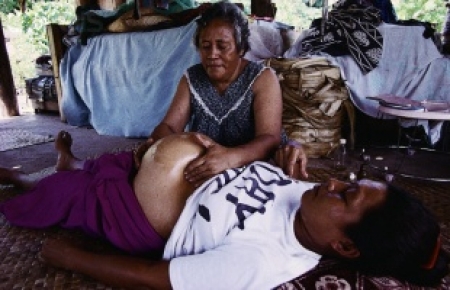 Samoa: čarodějové i léčitelé opět v kursu