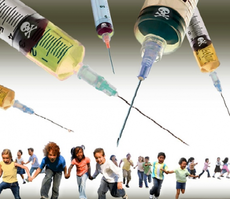 Očkovacie kobercové bomby: Vyvíjajú „rozprašovacie“ vakcíny pre automatickú depopuláciu  