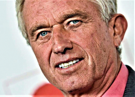 Robert F. Kennedy: Tahle válka se nikdy neměla stát...
